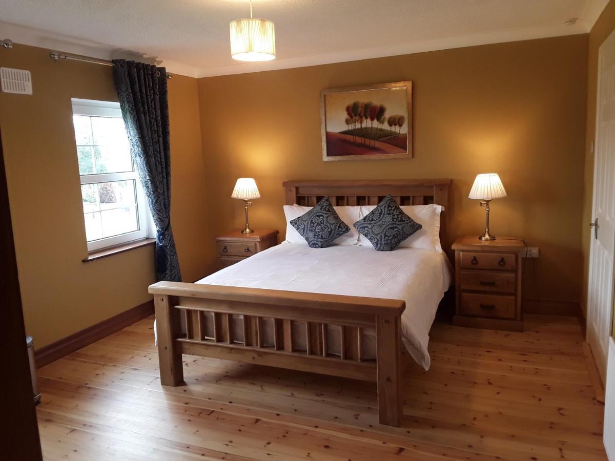 Doonard Manor B&B Craughwell Номер фото