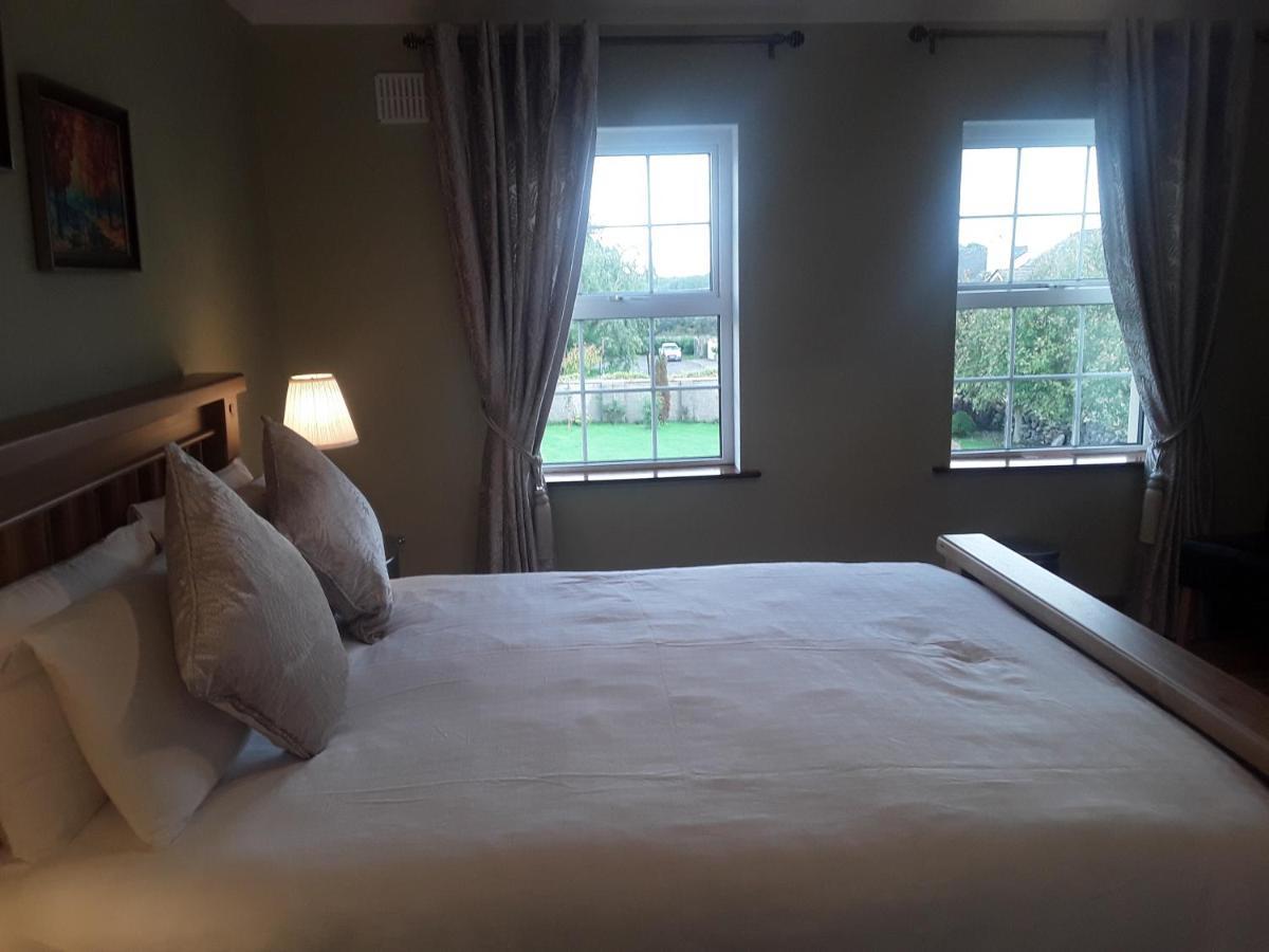 Doonard Manor B&B Craughwell Екстер'єр фото